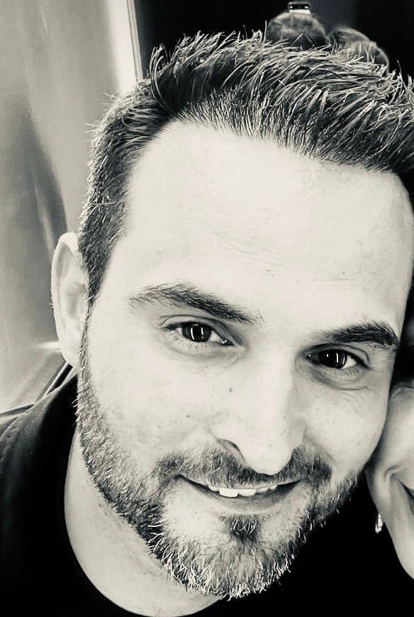 Solly - Jeune gay à Innerferrera Profil de Solly, 43 ans, Jeune gay à Innerferrera (Grisons)