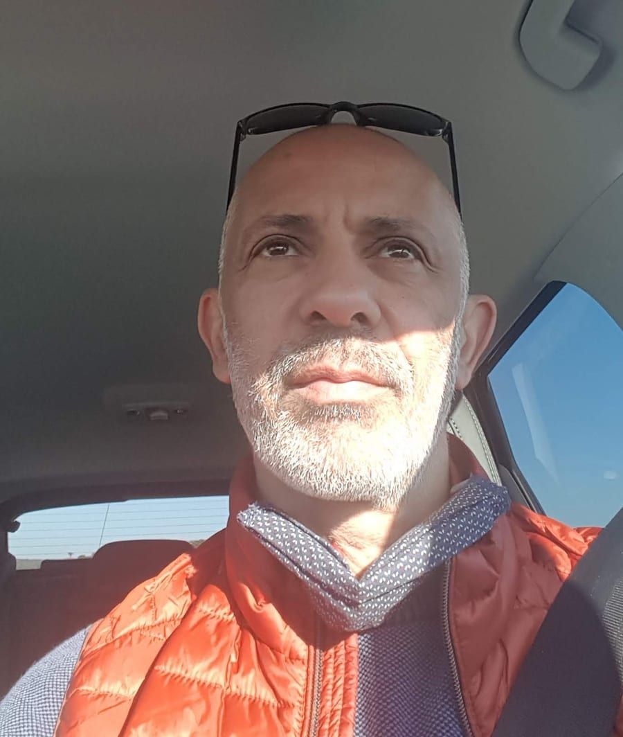 Dove - Jeune gay à Champfèr Profil de Dove, 30 ans, Jeune gay à Champfèr (Grisons)