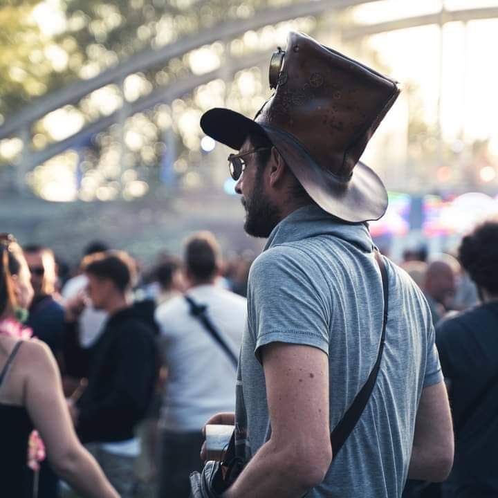 Teva - Jeune gay à Ftan Profil de Teva, 25 ans, Jeune gay à Ftan (Grisons)