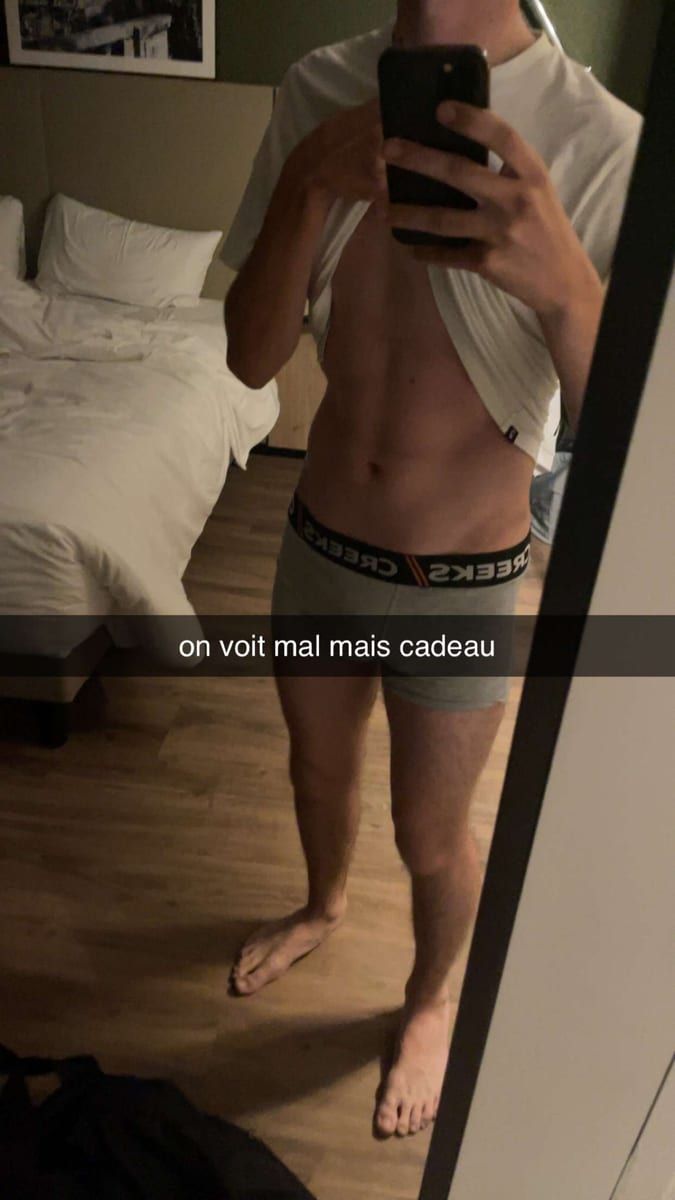 Drystan - Jeune gay à Intschi Profil de Drystan, 39 ans, Jeune gay à Intschi (Uri)