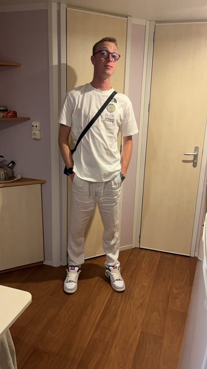 Profil de Joceran, 23 ans, Jeune gay à Steinhuserberg (Lucerne)