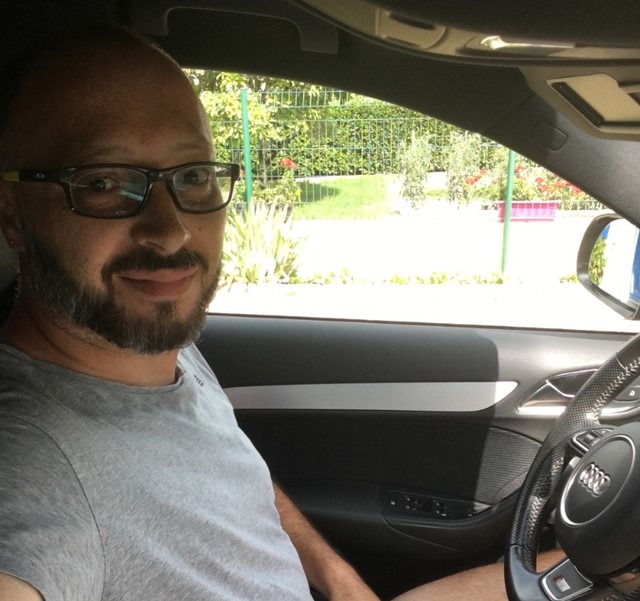 Saveriu - Jeune gay à Stels Profil de Saveriu, 40 ans, Jeune gay à Stels (Grisons)