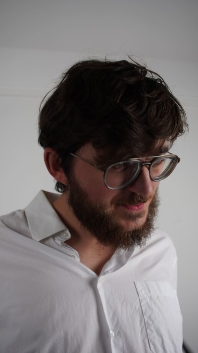 Tome - Jeune gay à Bever Profil de Tome, 45 ans, Jeune gay à Bever (Grisons)