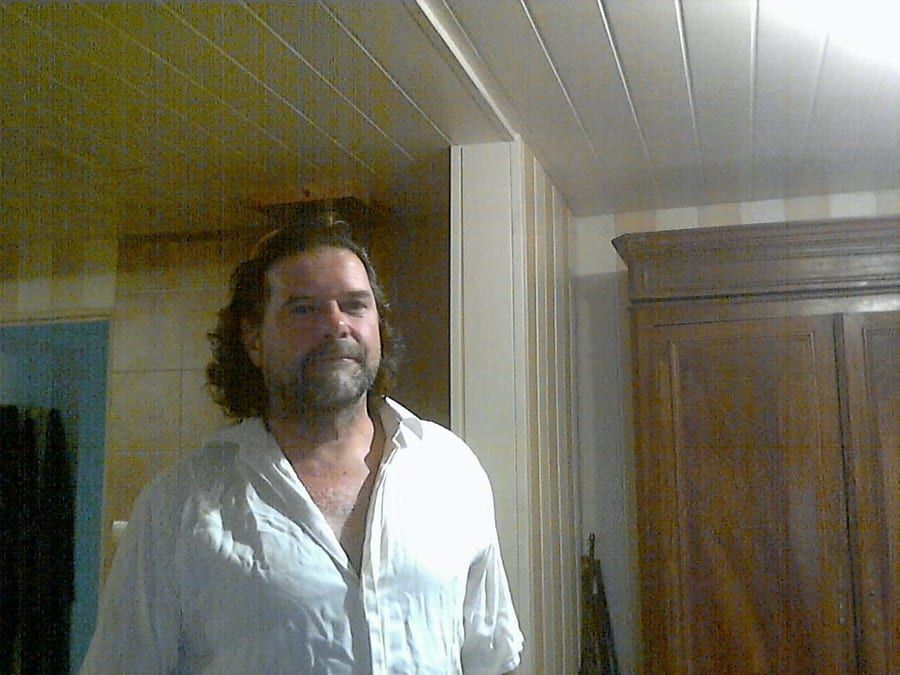 Luis-philippe - Jeune gay à Lostallo Profil de Luis-philippe, 38 ans, Jeune gay à Lostallo (Grisons)