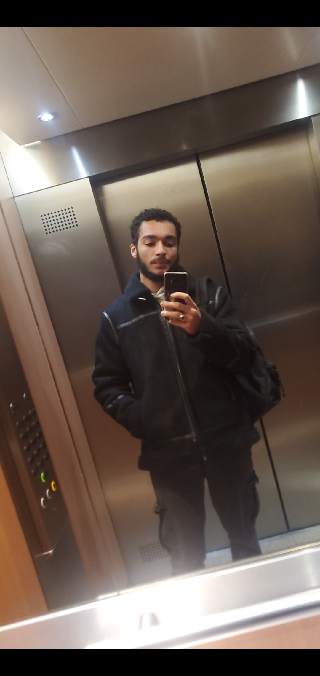 Corado - Jeune gay à Sool Profil de Corado, 26 ans, Jeune gay à Sool (Glaris)