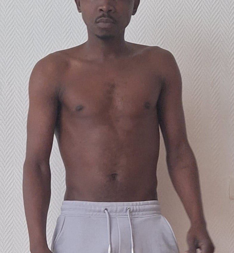 Profil de Johann, 40 ans, Jeune gay à Ardez (Grisons)