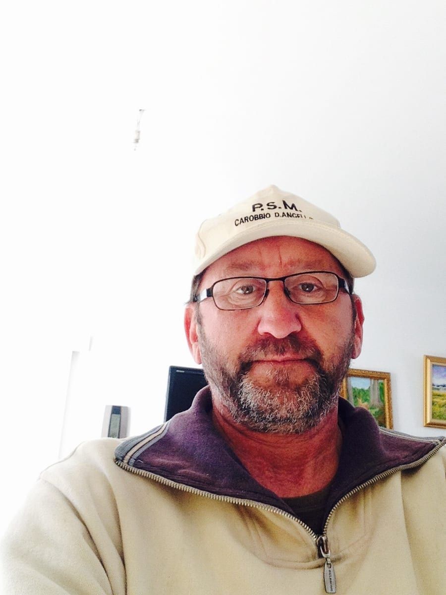 Ravi - Jeune gay à Sarreyer Profil de Ravi, 40 ans, Jeune gay à Sarreyer (Valais)