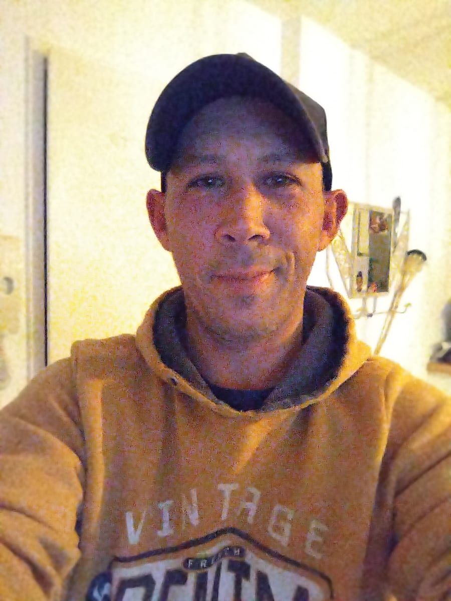 Profil de Jerson, 32 ans, Jeune gay à Leysin (Vaud)