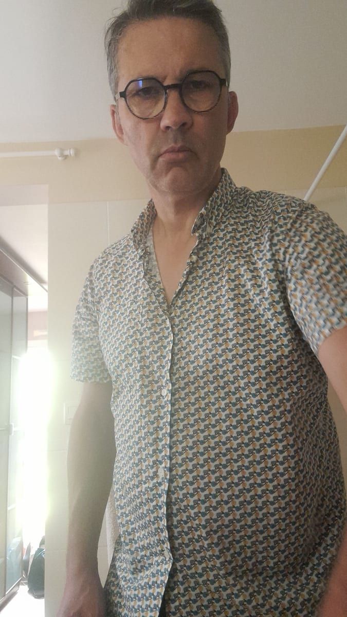Guide - Jeune gay à Augio Profil de Guide, 41 ans, Jeune gay à Augio (Grisons)
