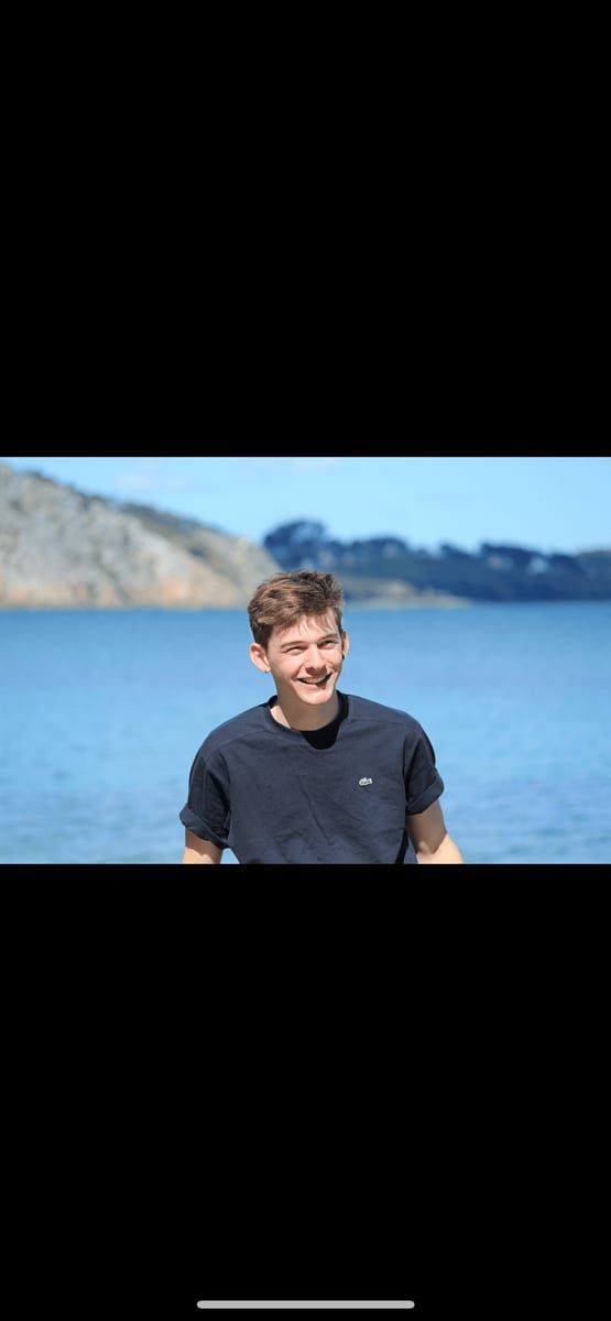 Dagobert - Jeune gay à Zizers Profil de Dagobert, 27 ans, Jeune gay à Zizers (Grisons)