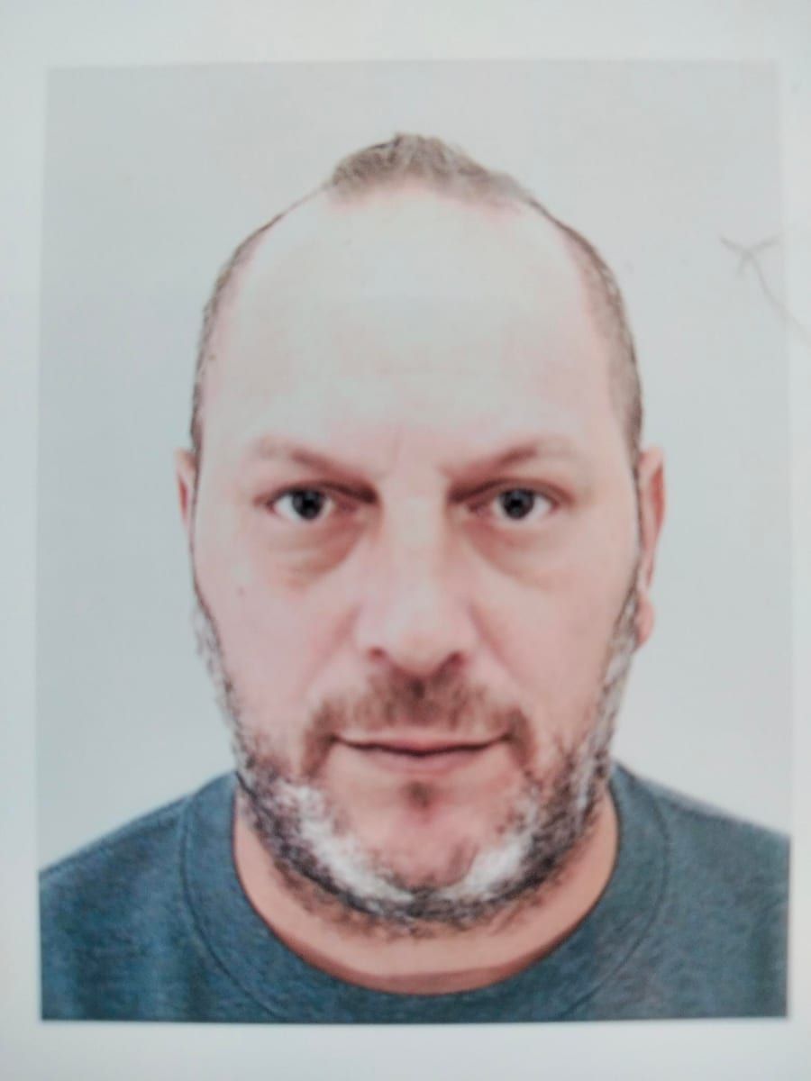 Stanislaw - Jeune gay à Mon Profil de Stanislaw, 43 ans, Jeune gay à Mon (Grisons)