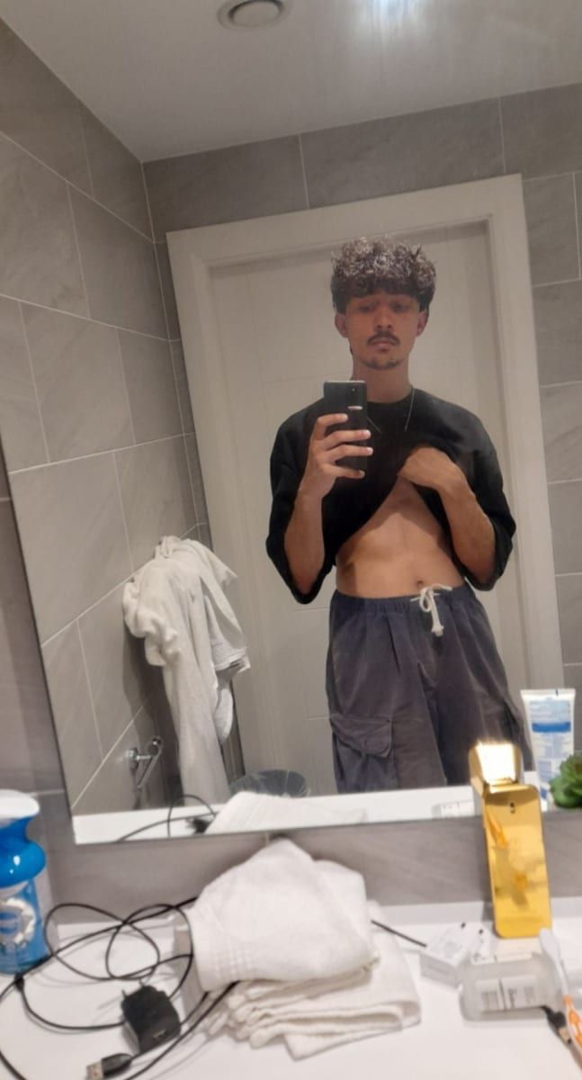 Profil de Salvador, 41 ans, Jeune gay à Farnern (Berne)