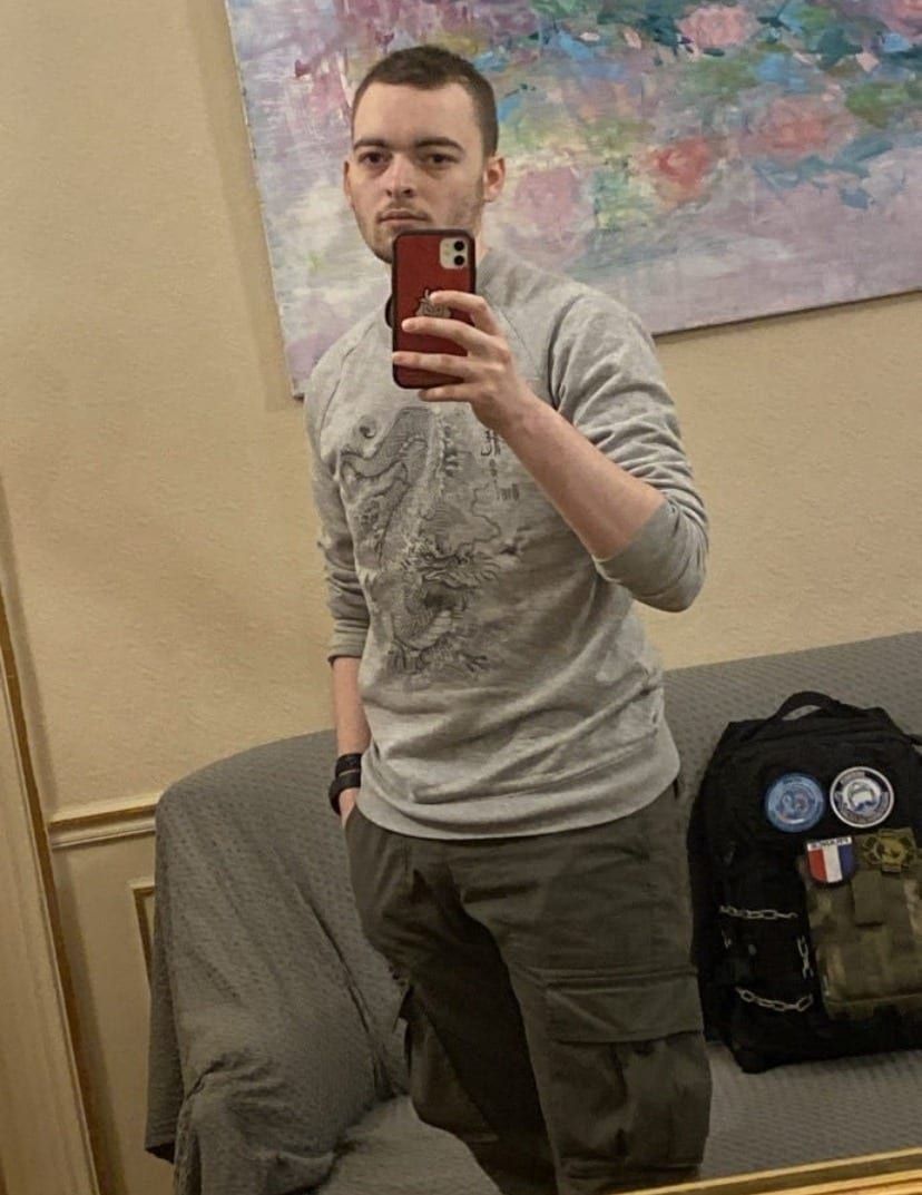 Lendon - Jeune gay à Innerferrera Profil de Lendon, 45 ans, Jeune gay à Innerferrera (Grisons)