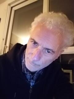 Profil de Efflam, 33 ans, Jeune gay à Glion (Vaud)