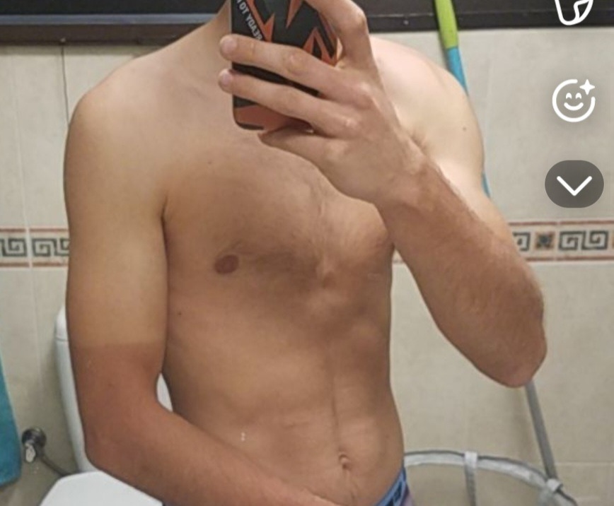 Abderrahman - Jeune gay à Lü Profil de Abderrahman, 23 ans, Jeune gay à Lü (Grisons)