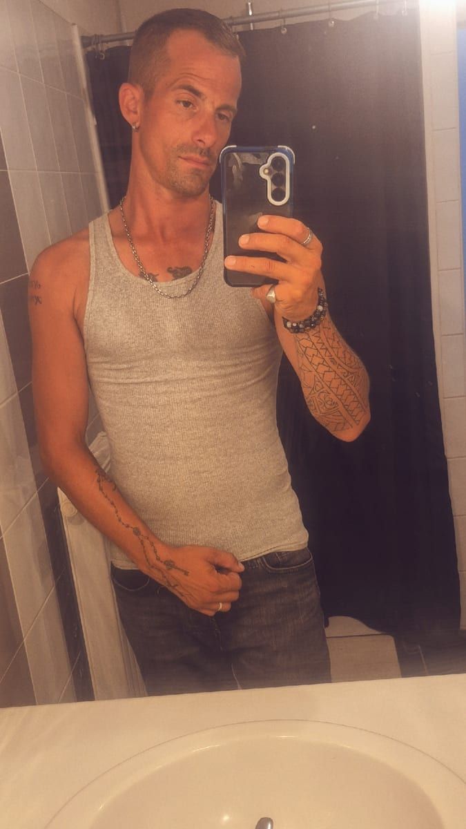 Profil de Paddy, 44 ans, Jeune gay à Les Clées (Vaud)