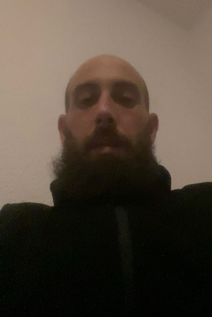 Profil de Yousouf, 34 ans, Jeune gay à Moiry VD (Vaud)