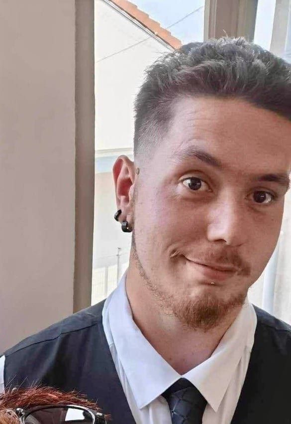 Bedros - Jeune gay à Scheid Profil de Bedros, 31 ans, Jeune gay à Scheid (Grisons)