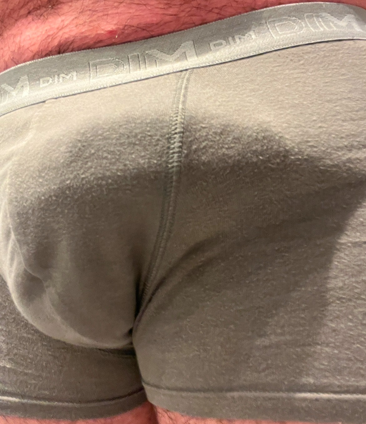 Dimitrios - Jeune gay à Sarn Profil de Dimitrios, 40 ans, Jeune gay à Sarn (Grisons)