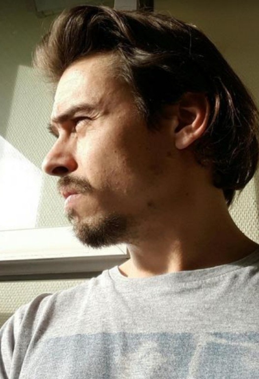 Profil de Welson, 22 ans, Jeune gay à Naz (Vaud)