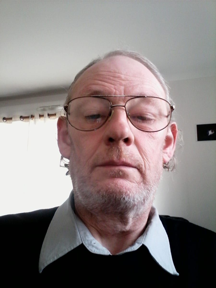 Lyderic - Jeune gay à Ebnet Profil de Lyderic, 43 ans, Jeune gay à Ebnet (Lucerne)