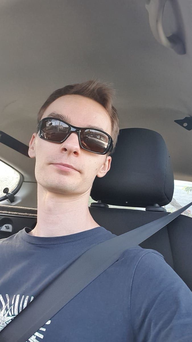 Profil de Niklas, 22 ans, Jeune gay à Rueun (Grisons)