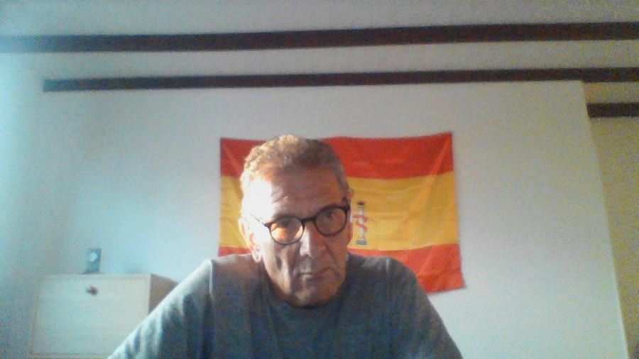 Osmane - Jeune gay à Mon Profil de Osmane, 25 ans, Jeune gay à Mon (Grisons)
