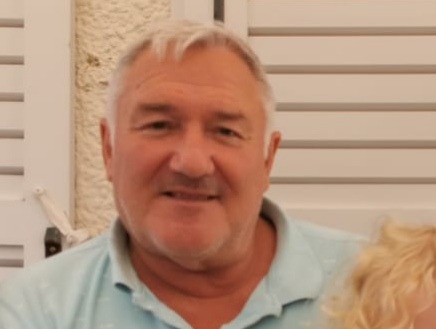 Clifford - Jeune gay à Rabius Profil de Clifford, 37 ans, Jeune gay à Rabius (Grisons)