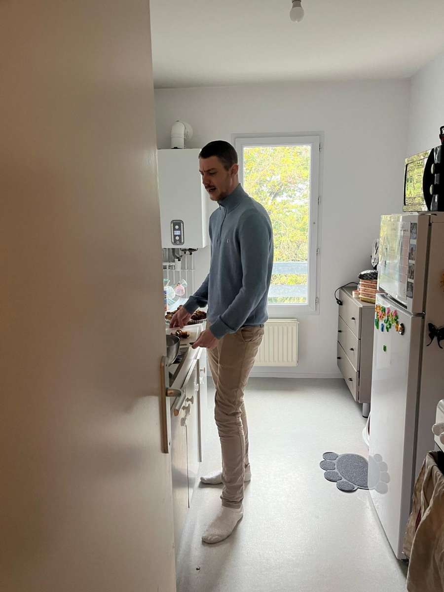 Profil de Raed, 25 ans, Jeune gay à Bramboden (Lucerne)