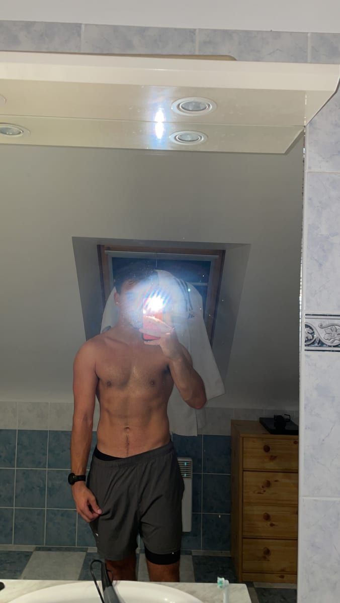 Yamin - Jeune gay à Wolhusen Profil de Yamin, 38 ans, Jeune gay à Wolhusen (Lucerne)