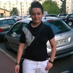 Yllona - Jeune gay à Malans GR Profil de Yllona, 40 ans, Jeune gay à Malans GR (Grisons)
