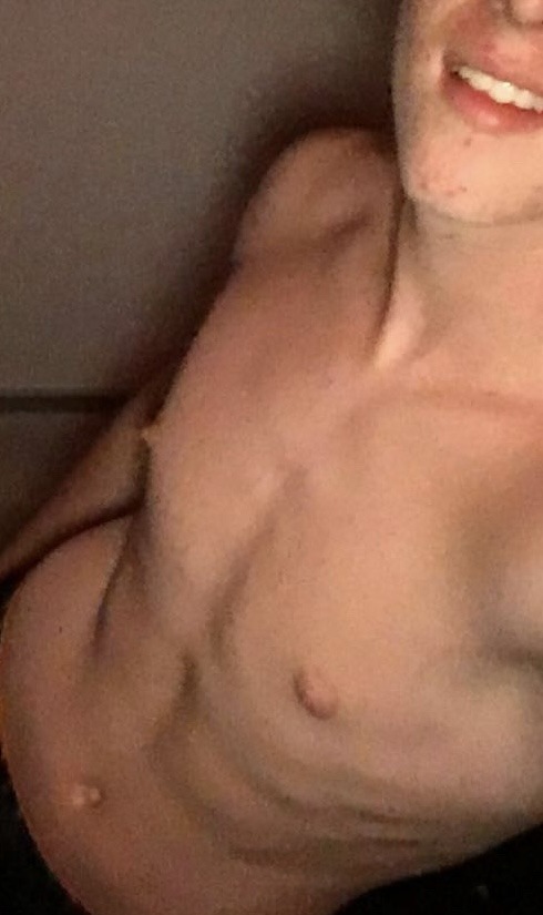 Profil de Régis, 25 ans, Jeune gay à Schmitten (Albula) (Grisons)