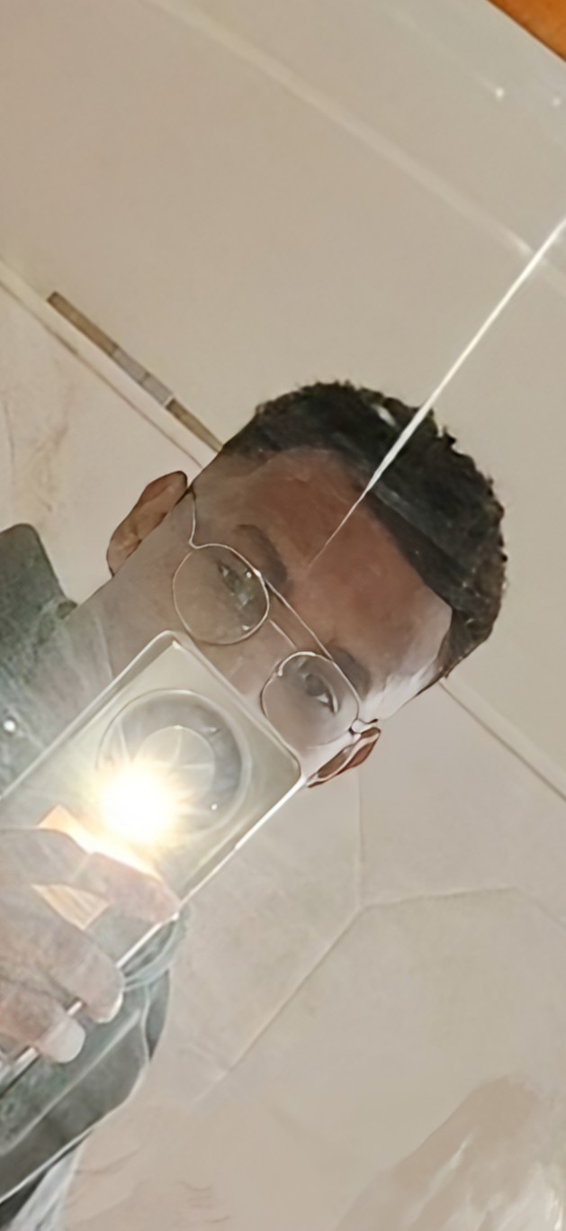 Profil de Indiana, 28 ans, Jeune gay à Buseno (Grisons)