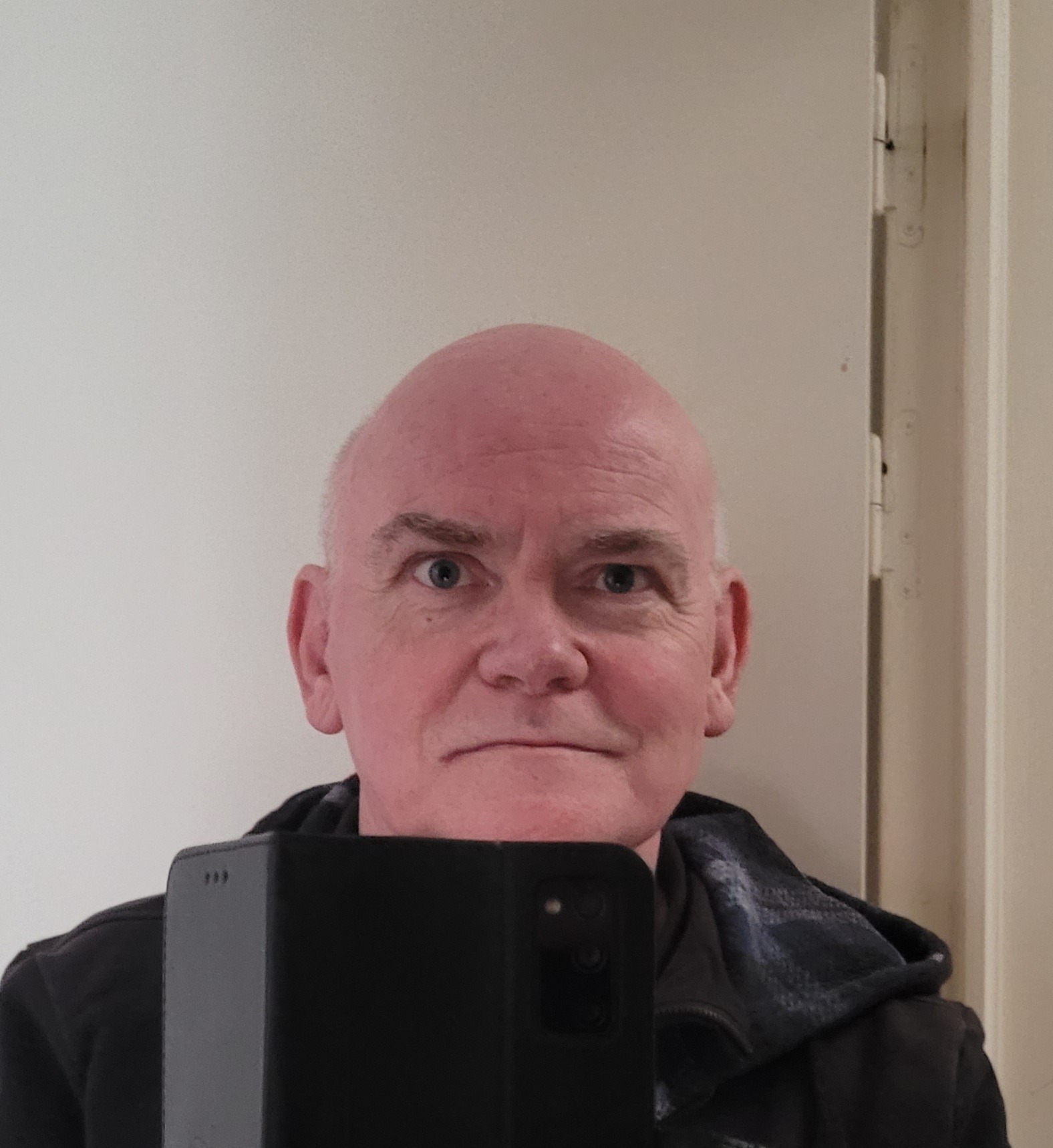 Dali - Jeune gay à Zinal Profil de Dali, 38 ans, Jeune gay à Zinal (Valais)