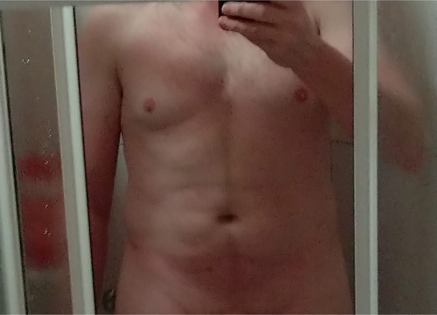 Enea - Jeune gay à Pratval Profil de Enea, 32 ans, Jeune gay à Pratval (Grisons)