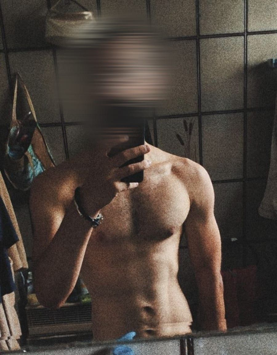 Evenor - Jeune gay à Trans Profil de Evenor, 34 ans, Jeune gay à Trans (Grisons)