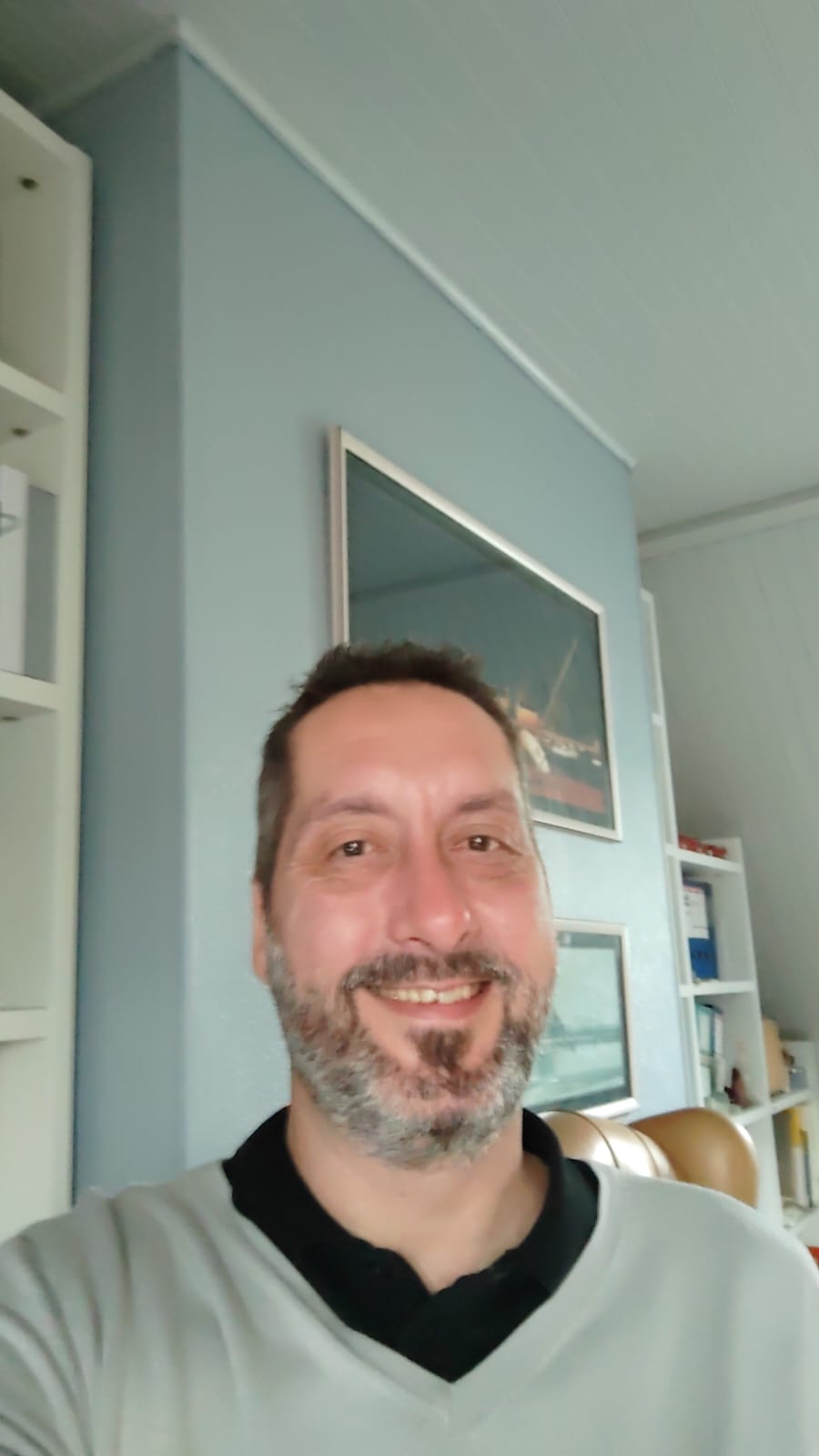 Audren - Jeune gay à Perrefitte Profil de Audren, 31 ans, Jeune gay à Perrefitte (Berne)