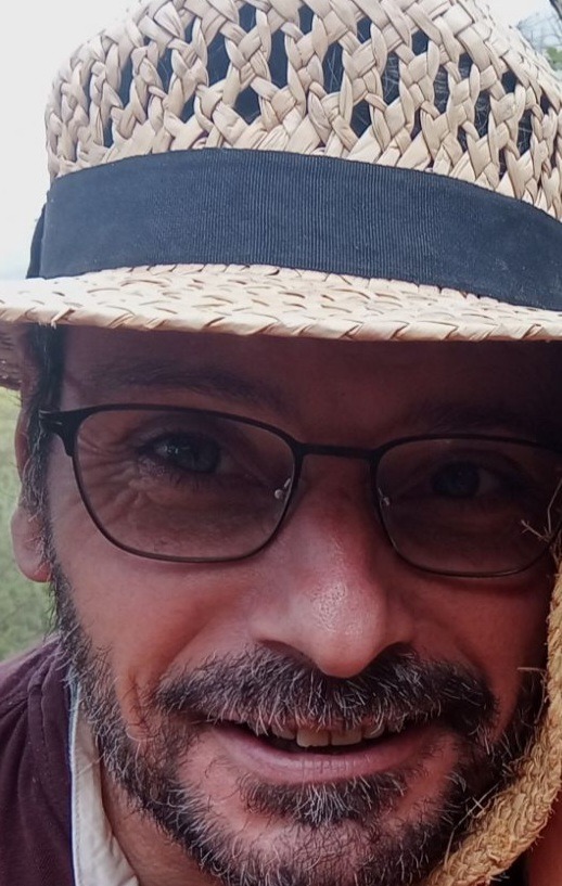 Landry - Jeune gay à Augio Profil de Landry, 28 ans, Jeune gay à Augio (Grisons)